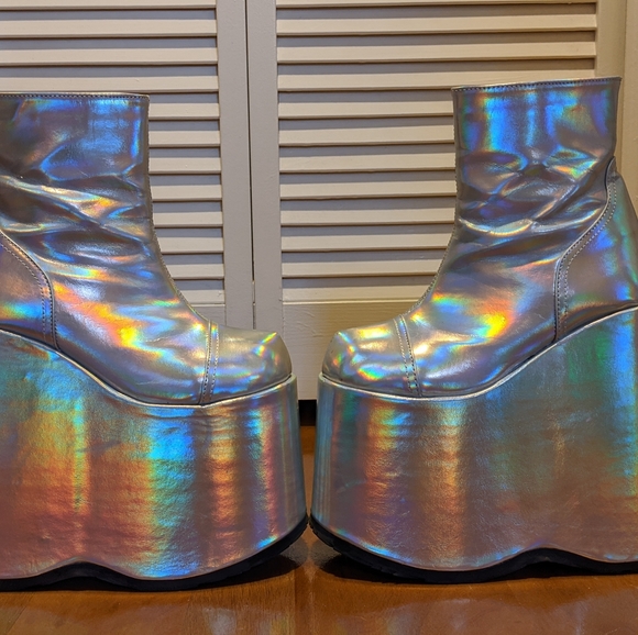 Demonia Shoes - Demonia Platform Holographic Boots